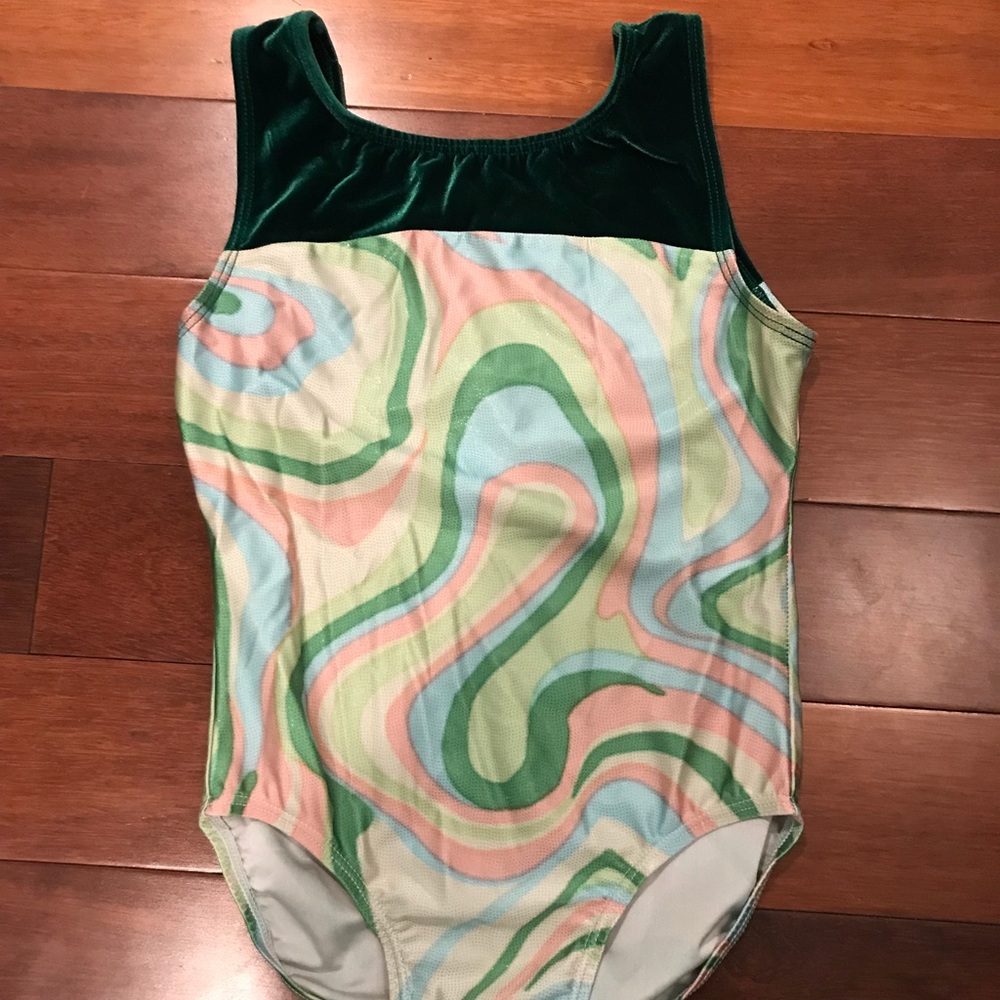 Gymnastics leotard